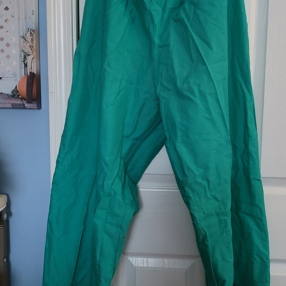 NIP Men's Surgeon Scrubs Costume Cap, Shirt, Pants One Size Fits Most Up To 42 - Picture 9 of 12